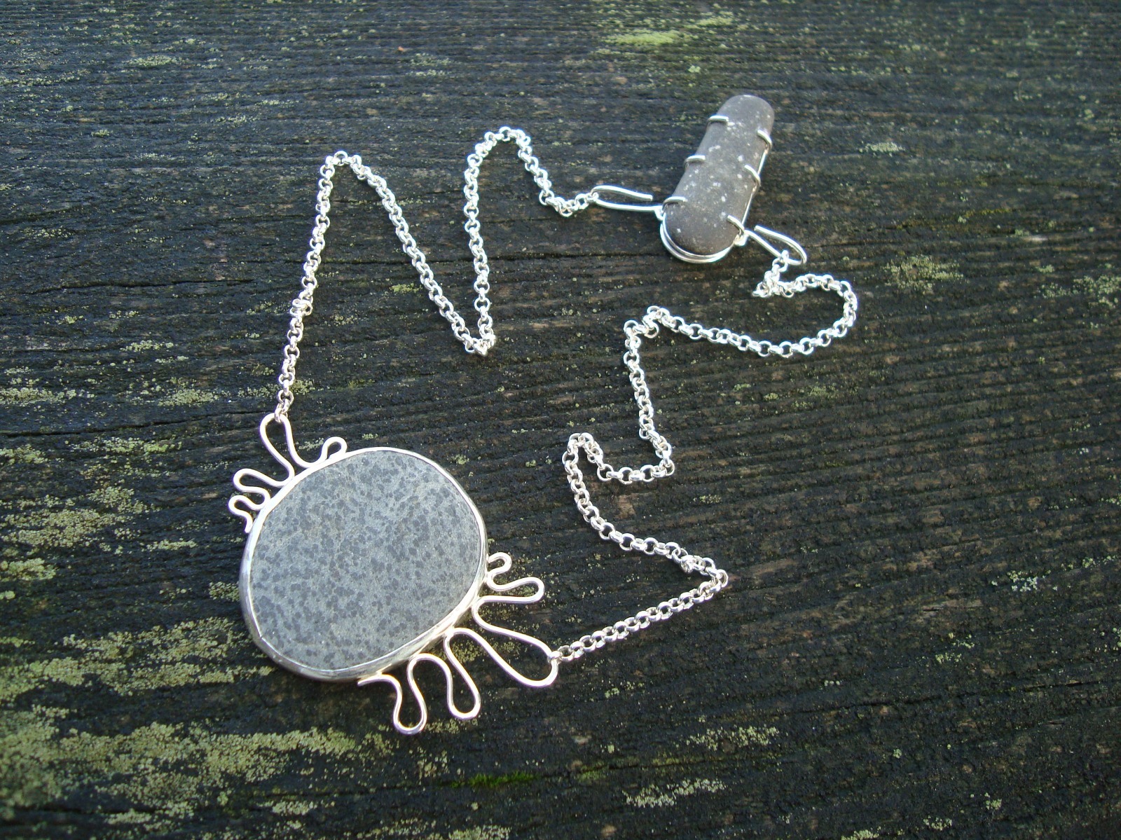 Strandsteencollier